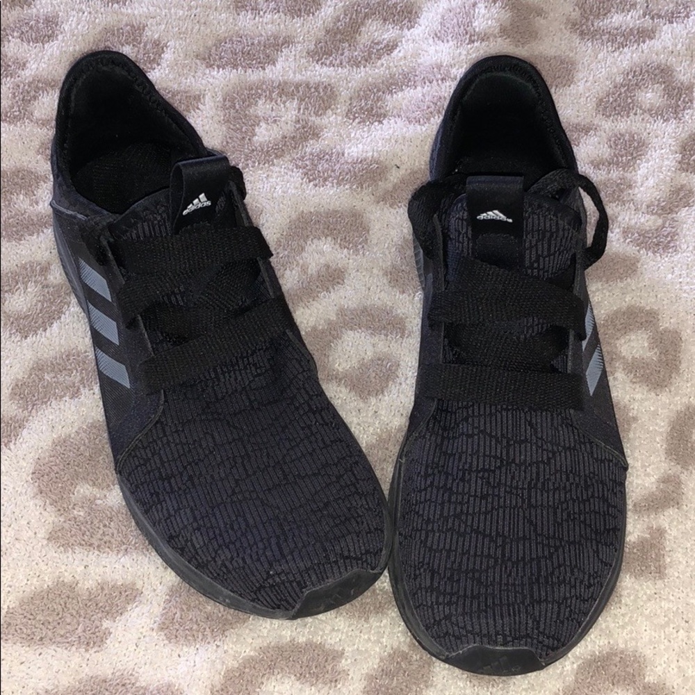 Adidas edge lux sneaker size 8